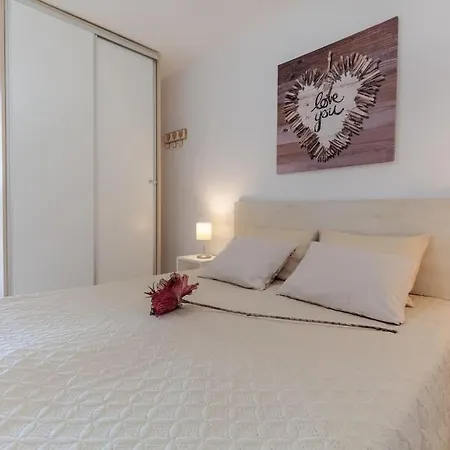 50 Meters From Cala Crancs- Terrace And Seaviews